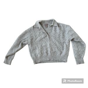 H&M womens knitted quarter button with collar beige size Medium